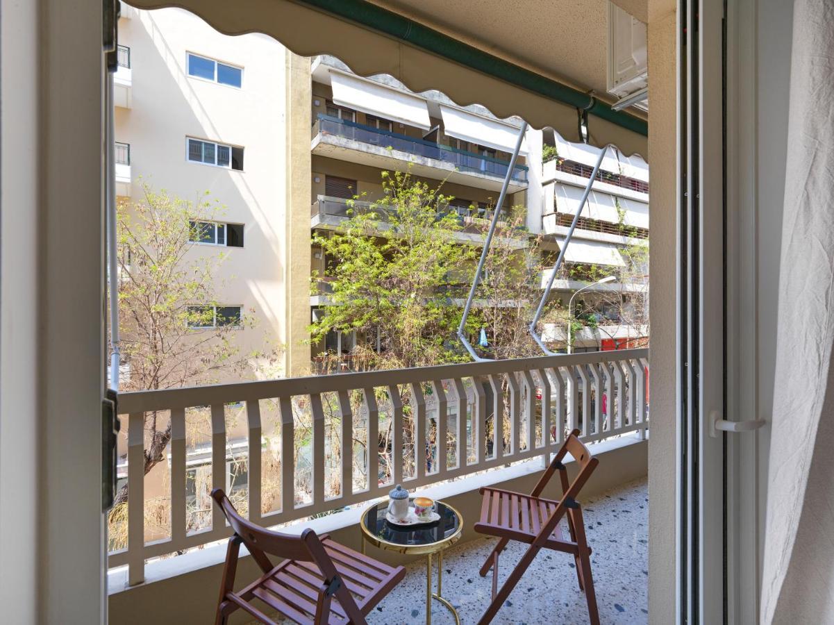 Newly Renovated Apartment In The Heart Of เอเธนส์ ภายนอก รูปภาพ